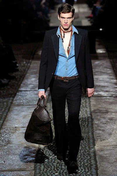 Look 31